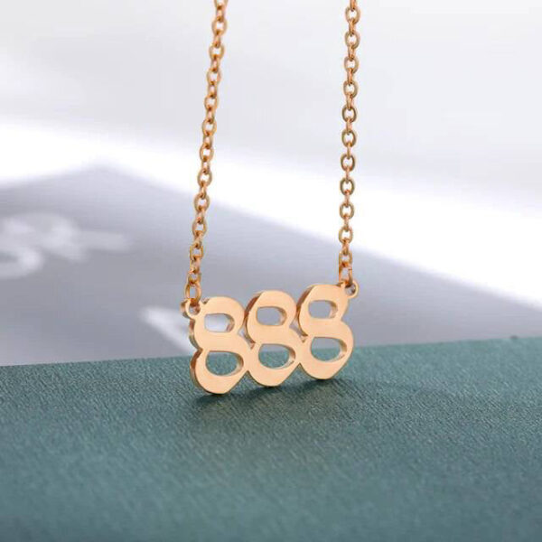 8-rgold_3e09988f-d572-49e7-a61e-369fc31c5399