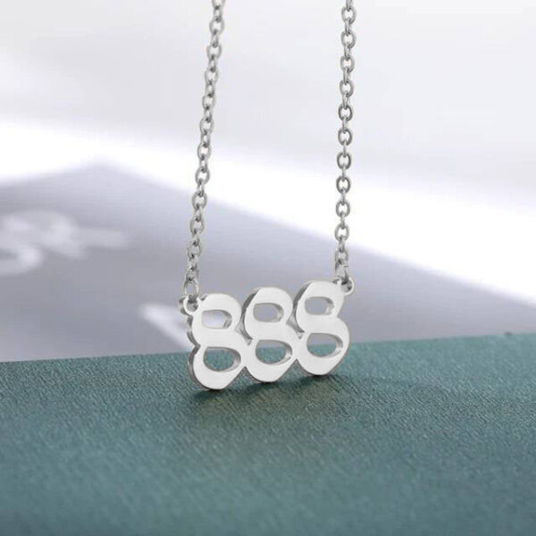 8-silver_38fe205d-75da-46e5-9989-726adc85db37