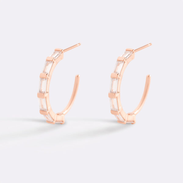 BaguetteDiamondHoopEarrings_RoseGold_flatlay