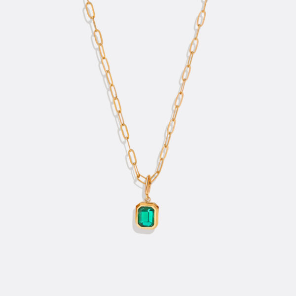 Baguette_Birthstone_Necklace_13-may_a8403395-11e8-4ddc-af1a-7c30dd1f8145