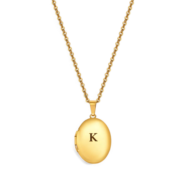 Engraved_Oval_Photo_Locket_Necklace