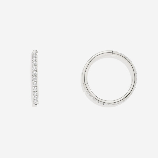Eternity_Crystal_Cartilage_Hoops___16g_Photography_1_silver Eternity_Crystal_Cartilage_Hoops___16g_Photography_1_silver