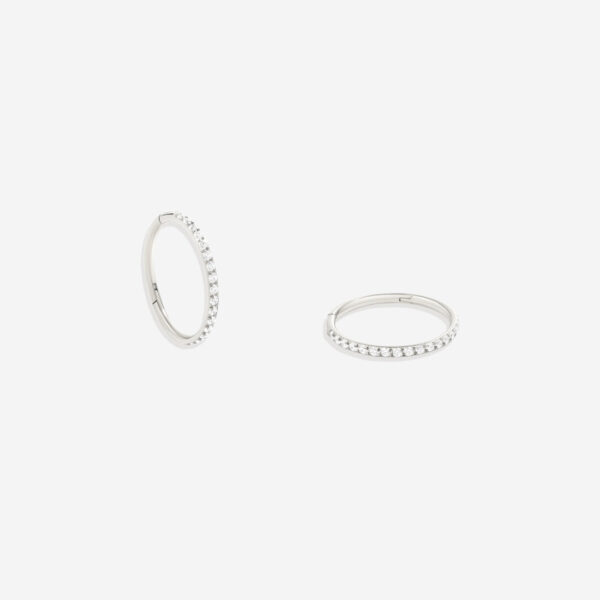 Eternity_Crystal_Cartilage_Hoops___16g_Photography_4_silver Eternity_Crystal_Cartilage_Hoops___16g_Photography_4_silver