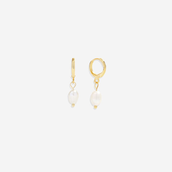 FreshwaterPearlDropHuggieEarrings_1 FreshwaterPearlDropHuggieEarrings_1