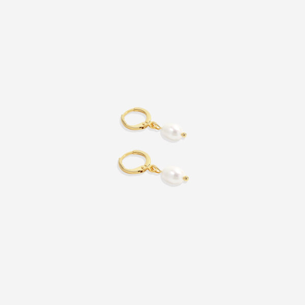 FreshwaterPearlDropHuggieEarrings_2 FreshwaterPearlDropHuggieEarrings_2