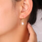 FreshwaterPearlDropHuggieEarrings_5