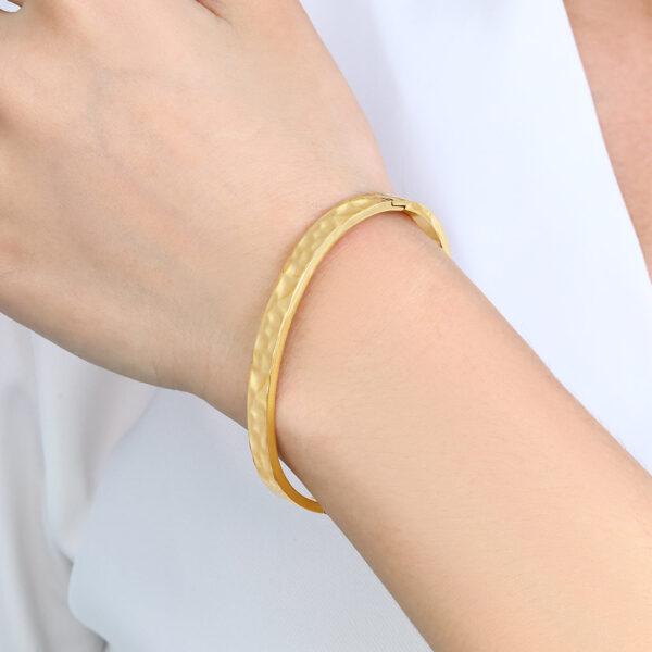 HammeredGoldCuffBracelet_6