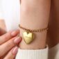 HeartPhotoLocketBracelet-model-1
