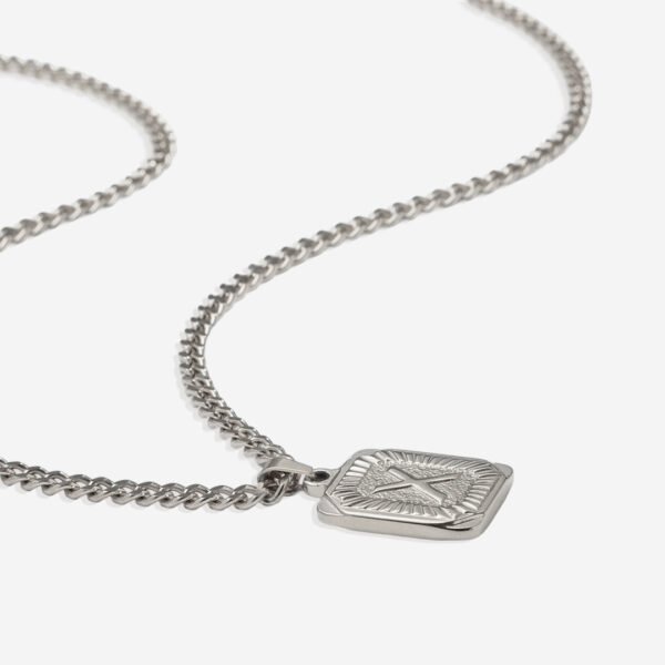 Initial_Card_Pendant_Necklace_3_silver_66cfc2b2-f848-4940-8006-061834d45459