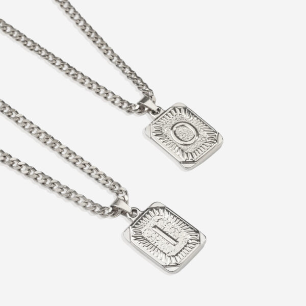 Initial_Card_Pendant_Necklace_5_silver_c4c857d4-993f-4352-a842-616ff04f4263