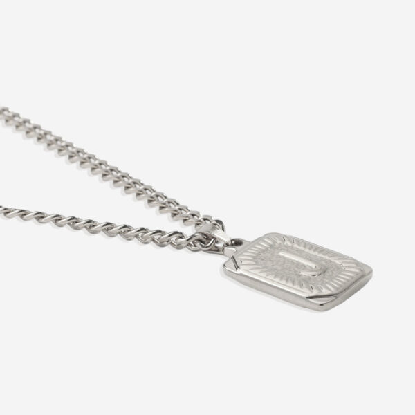 Initial_Card_Pendant_Necklace_J_silver_90ea4c5d-277e-4161-b20c-b0683d916c0a