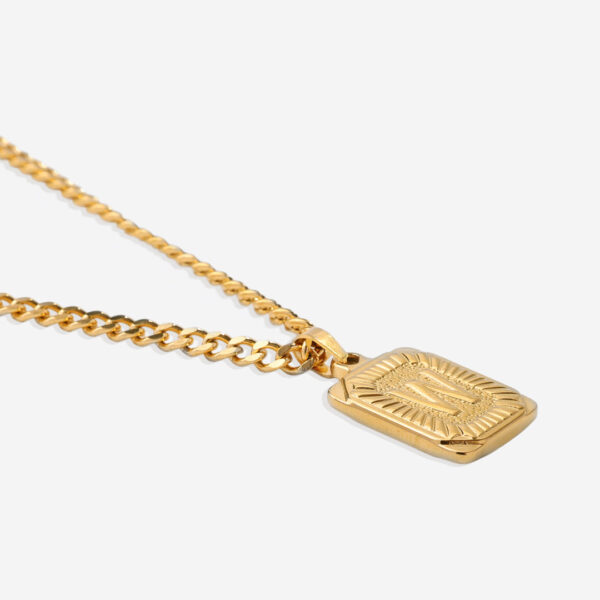Initial_Card_Pendant_Necklace_W_2c4a6ca7-2929-4e3b-8289-1b878cb30269