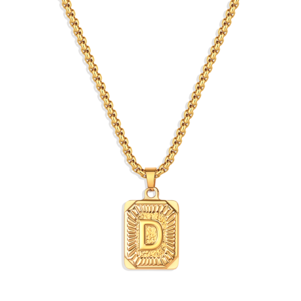 Initial_Card_Pendant_Necklace_ecomm_1