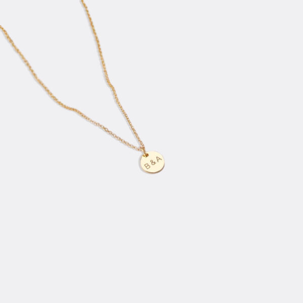 Love_Initial_Disc_Necklace_gold_ampersand_5