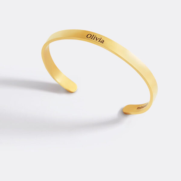 ML-JUNE2024-PreEdit_16-Cuff_Bracelet_gold2_e2ef07b3-8f49-4ed0-b3c1-2ae8bfdd1430