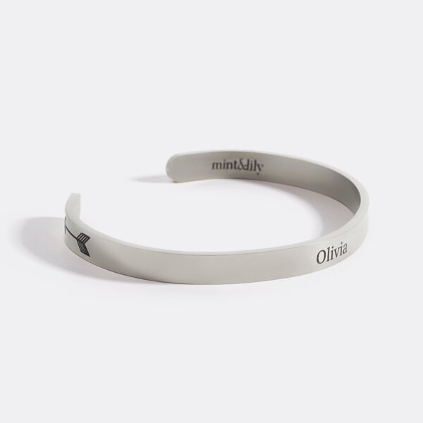 ML-JUNE2024-PreEdit_16-Cuff_Bracelet_silver_52445232-3713-45df-b7f8-7f89dc0a9144