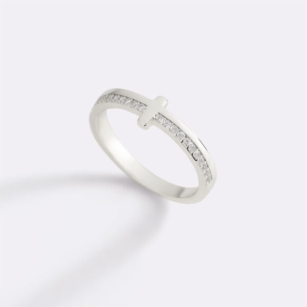 ML-Let-God-Be-In-Control-Golden-Cross-Ring-01_silver
