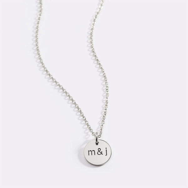 ML-LoveInitialNecklace-Ampersand-01_silver