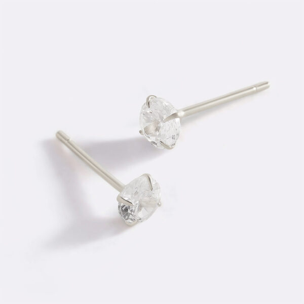 ML-March2025-4mm-Classic-Solitaire-Studs-02silver ML-March2025-4mm-Classic-Solitaire-Studs-02silver