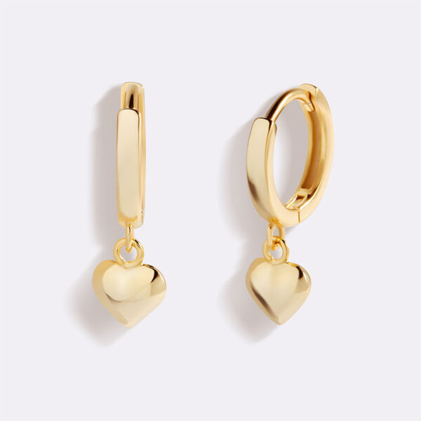ML-May2025-DaintyHeartHoopEarrings-01
