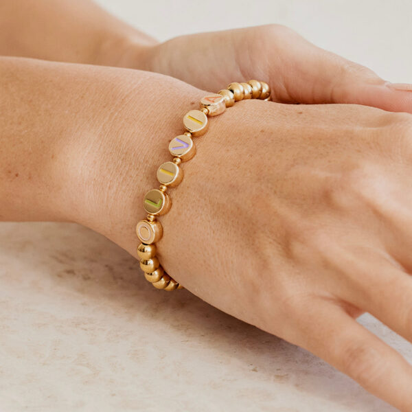 Quality_of_Custom_Rainbow_Letter_Gold_Disc_Bead_Bracelet_9