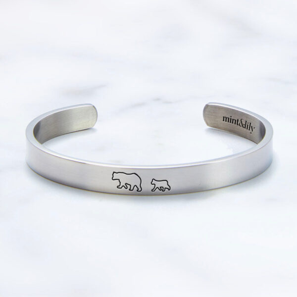 mama-bear-her-1-baby-bear-engraved-cuff-bracelet-silver-front