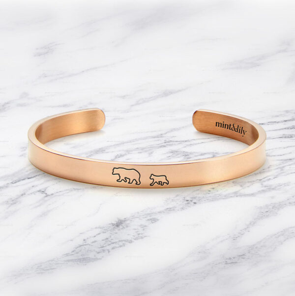 mintandlily-mother_bear-cuff_bracelet-rose_gold-front_6ebcaa11-cb5b-4dd9-b957-8a01075768c8