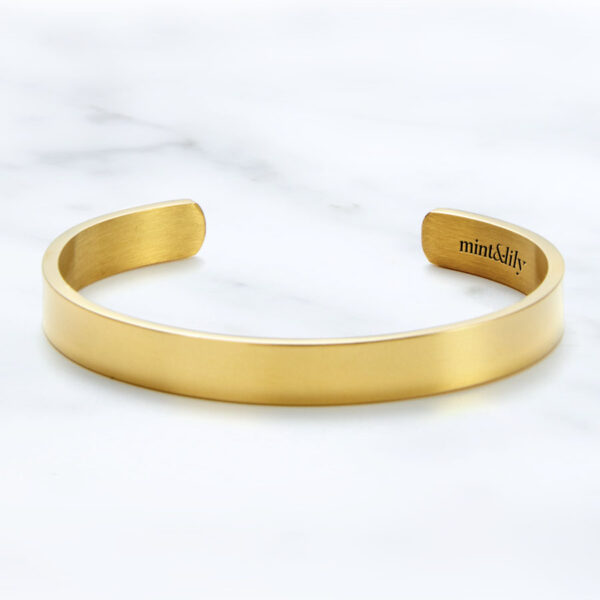 mintandlily-outer-gold-front_3faa9256-2745-4521-886c-687946cd021d