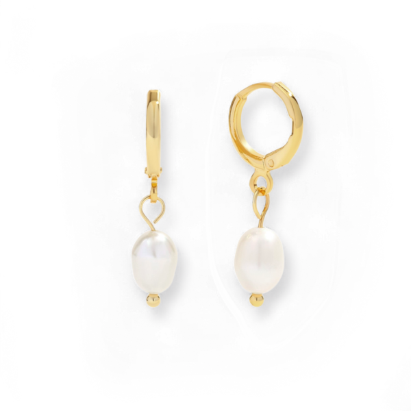 peal_coll Freshwater Pearl Drop Huggie Earrings