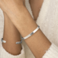 wrist_up-sweater_Silver_f1b4ff81-7a81-4637-bbf6-85b74e7cfbe6